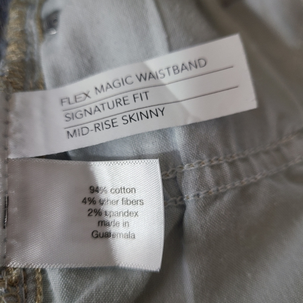 Lane Bryant Plus Size Mid Rise Distressed Skinny Jeans - Picture 10 of 10